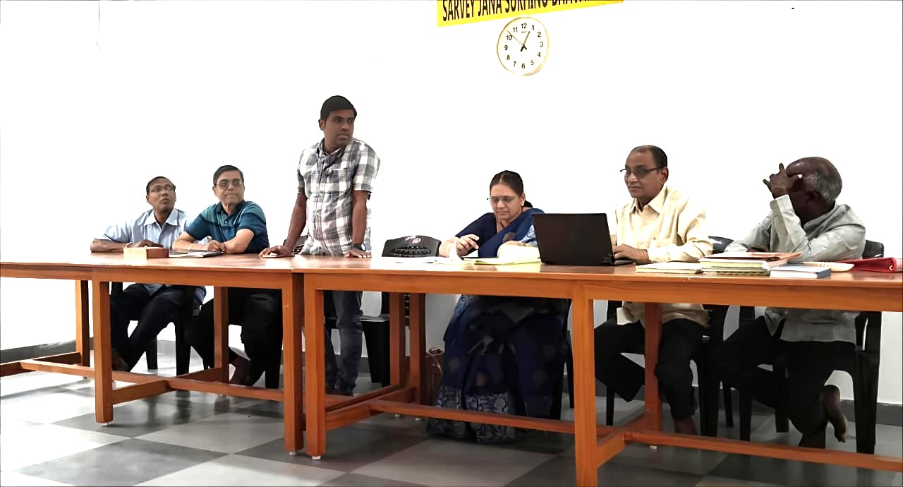 11 Sreekanth Garu explaining the Duties and Rights of Aasara committee members.jpeg